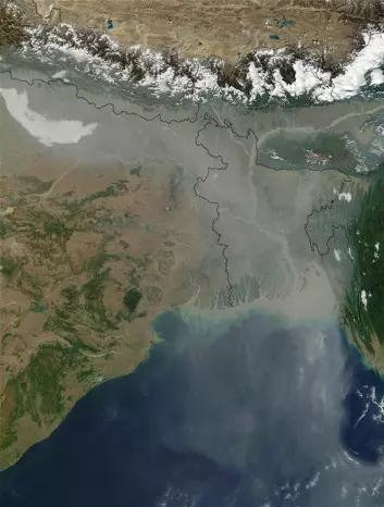 Bildet viser aerosolforurensning i Øst-India og Bangladesh. (Foto: Jacques Descloitres, NASA/GSFC)