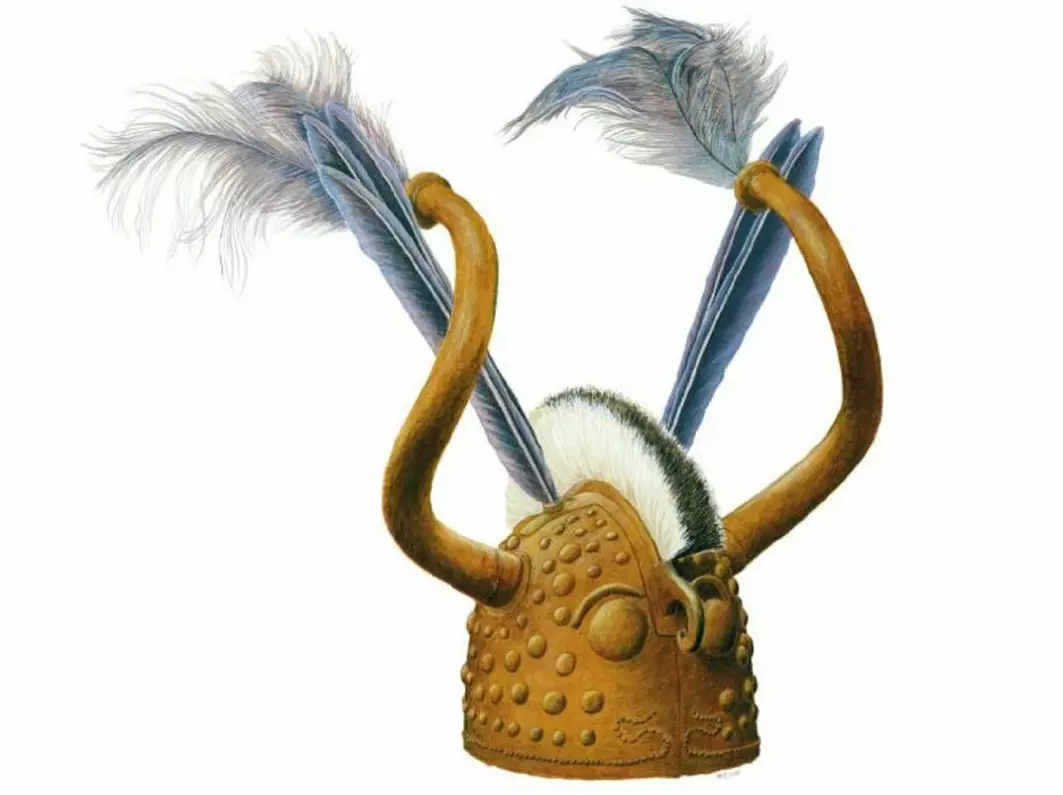 Om lag tusen år før vår tidsregning kan denne danske hjelmen med horn og fjær vært del av en prest sin rituelle drakt.