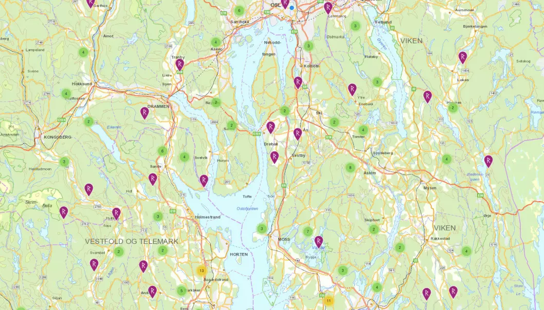Sør for Oslo er det mange bygdeborger. Grønne tall forteller om enda flere borger i nærheten av hverandre. Dette kartet kan du selv lage på nettstedet <a href="https://www.kulturminnesok.no" aria-label="">kulturminnesok.no</a>. hos Riksantikvaren. Søk på ordet <span class="italic" data-lab-italic_desktop="italic">bygdeborg. </span>Du kan zoome deg inn på bygdeborgene som ligger i nærheten av der du bor. Flest bygdeborger i Norge er det rundt Oslofjorden, i Telemark og videre langs Sørlandet opp til Karmøy. I Trøndelag er det også mange borger.