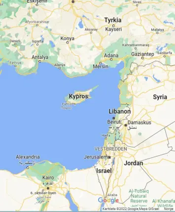 Tutankamons bestefar fikk en dolk fra Mitanni, som lå i grenseområdet mellom Syria og Tyrkia. Det er ganske langt fra Egypt. Tutankamons bestefar fikk en dolk fra Mitanni, som lå i grenseområdet mellom Syria og Tyrkia. Det er ganske langt fra Egypt.