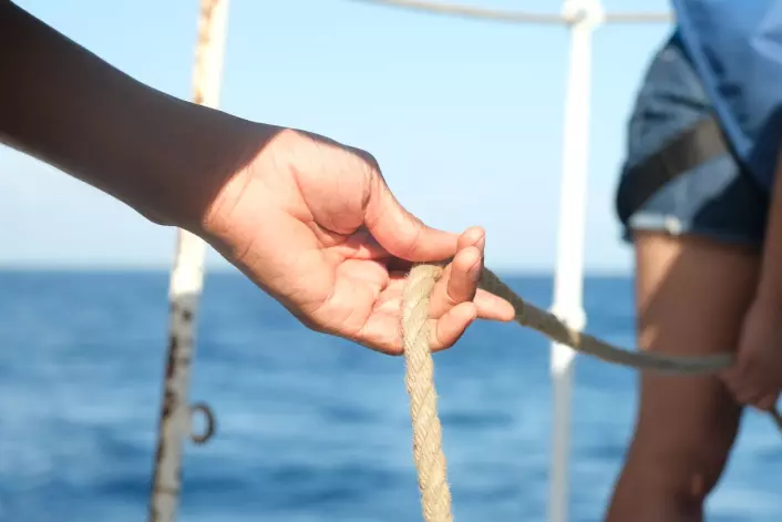 Traditional ropes were used to measure deep ocean temperatures.