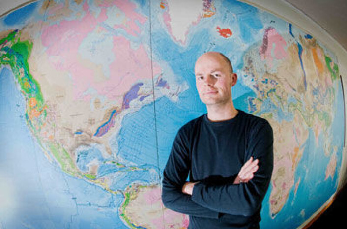 Geofysiker Wouter Schellart ved australske Monash University forsker på modellering av bevegelser i kontinentalplatene. (Foto: Monash University) Geofysiker Wouter Schellart ved australske Monash University forsker på modellering av bevegelser i kontinentalplatene. (Foto: Monash University)