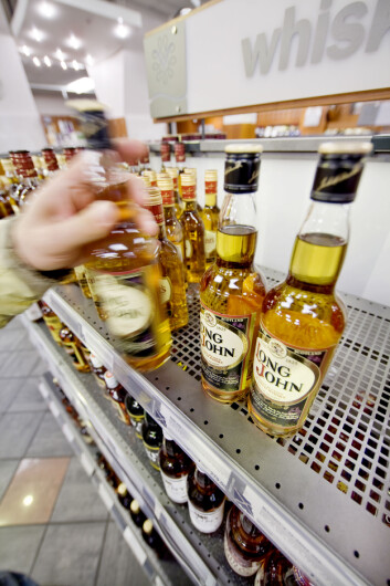 Bare 1 av 5 mener nå at det er for vanskelig å få kjøpt alkohol, viser SIRUS-rapporten om befolkingens holdninger til alkoholpolitikken. Bare 1 av 5 mener nå at det er for vanskelig å få kjøpt alkohol, viser SIRUS-rapporten om befolkingens holdninger til alkoholpolitikken.