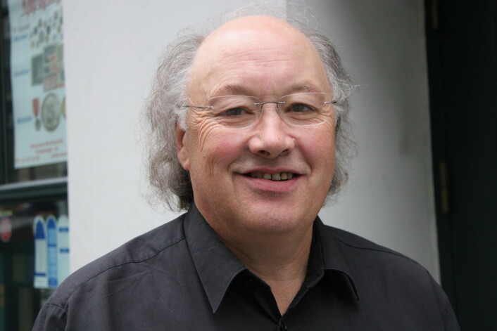 Professor Dag E. Helland. (Foto: Lise Ekern/Forskningsetiske komiteer) Professor Dag E. Helland. (Foto: Lise Ekern/Forskningsetiske komiteer)
