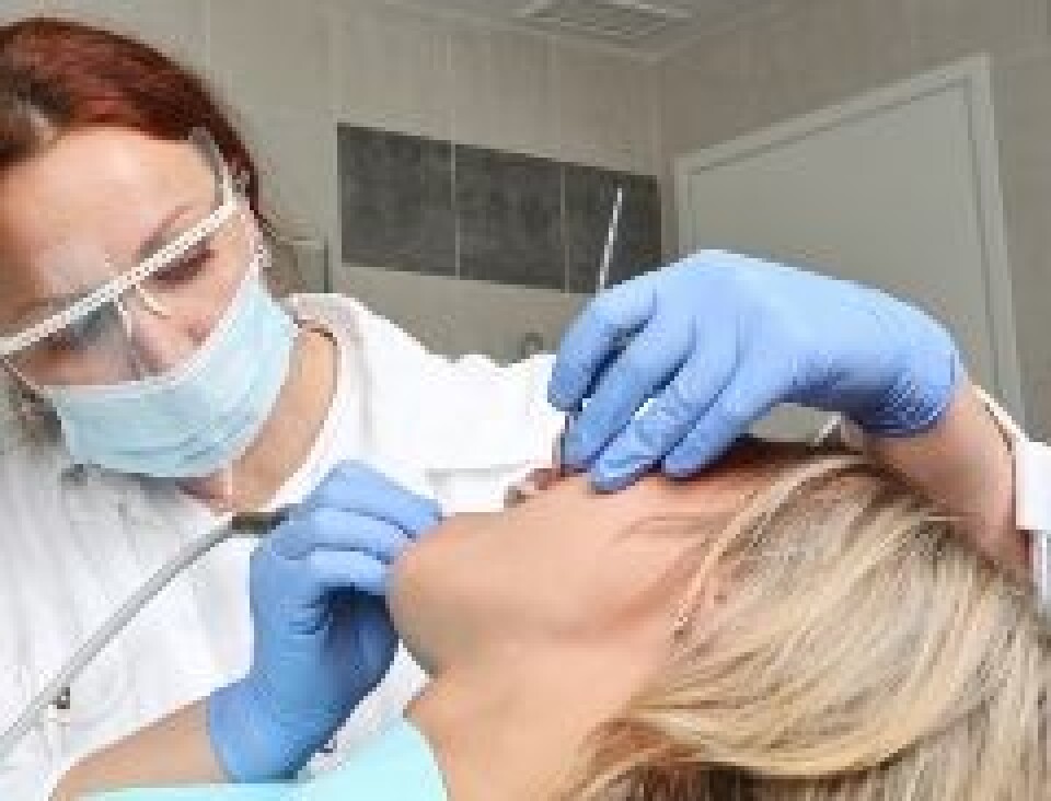 Hvert år besøker rundt 3,5 millioner av oss tannlegen. Det kan det bli mye god forskning av.