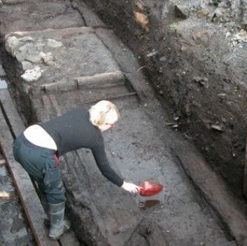 Under bakken finnes et underjordisk arkiv som kan fortelle mye om fortiden. Her fra en utgraving i Gamlebyen i Oslo. (Foto: Inger Karlberg/Riksantikvaren) Under bakken finnes et underjordisk arkiv som kan fortelle mye om fortiden. Her fra en utgraving i Gamlebyen i Oslo. (Foto: Inger Karlberg/Riksantikvaren)
