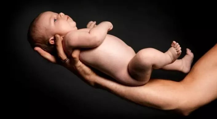 "Om babyen blir gutt eller jente, kommer ikke bare an på kjønnskromosomene, i motsetning til hva mange tror, heter det i pressemeldingen fra EMBL. (Foto: www.colorbox.no)"
