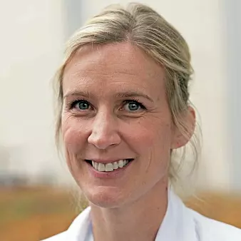 − Migrene har gått fra å være en nedprioritert smertetilstand til at det har fått prestisje og forskes mye på i Norge og rundt omkring i verden, sier Lise Øie.