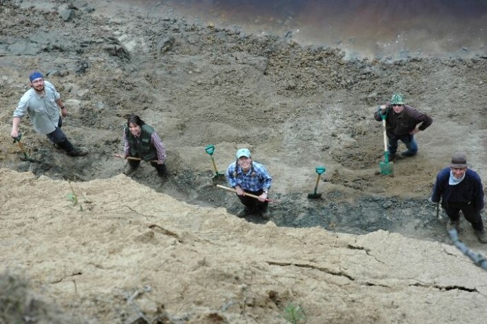 Vychegda, Nordvest-Russland. Norsk-tysk-russisk samarbeider. (Foto: Gumdund Løvø/NGU) Vychegda, Nordvest-Russland. Norsk-tysk-russisk samarbeider. (Foto: Gumdund Løvø/NGU)