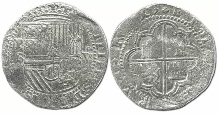 Sølvmynt fra Potosí i Peru, preget på 1500-tallet under Filip 2. (Foto: Daniel Frank Sedwick, LLC)