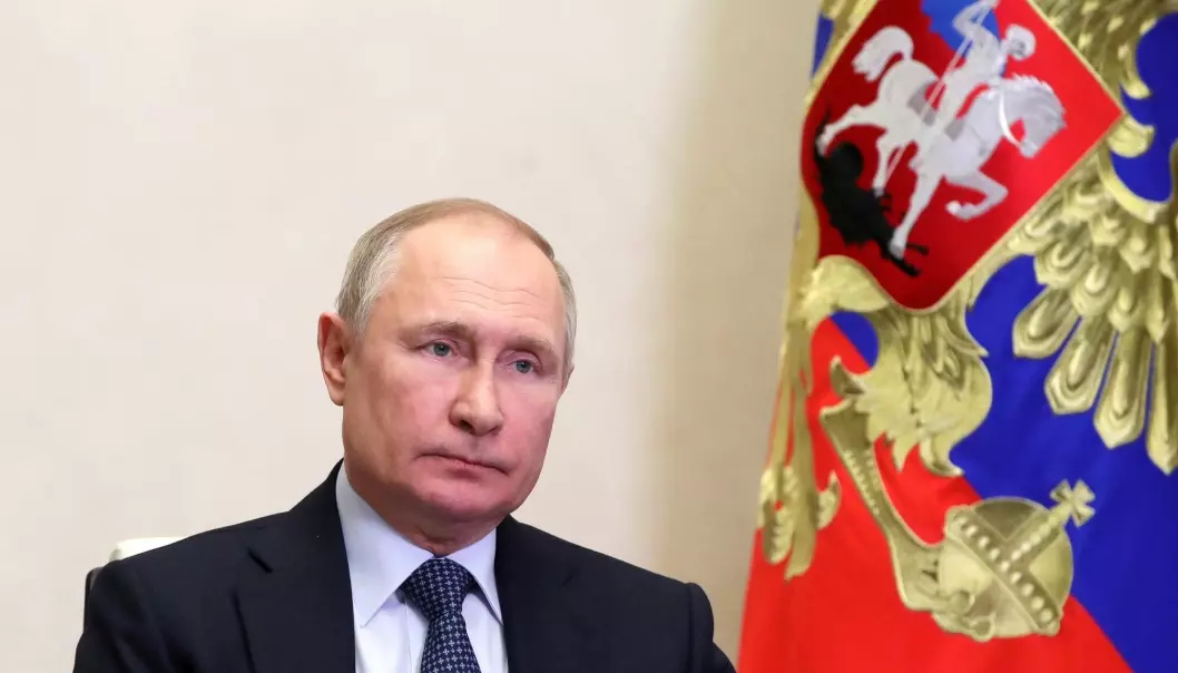 I februar gikk Russland til krig mot Ukraina. Det har fått store konsekvenser for landets økonomi som nå står foran kraftig nedgang, ifølge forskere. Bildet av Russlands president Vladimir Putin er tatt 18. april.