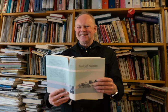 Henning Howlid Wærp har forsket mye på arktisk litteratur.