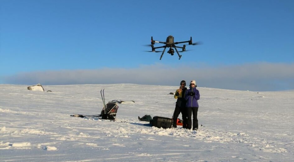 Hvor mye snø er det egentlig i fjellet? Denne droneturen kan være første skritt mot bedre snøkart