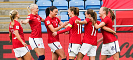 Skriver historien om norsk kvinnefotball