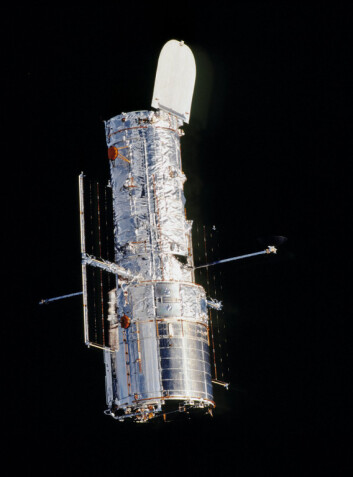 "Hubbleteleskopet er designet slik at astronauter kan reise opp og reparere det med jevne mellomrom. (Foto: NASA)"