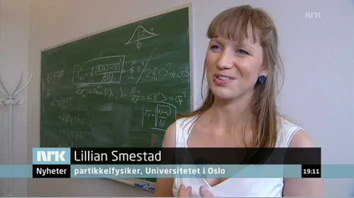 Lillian Smestad formidlet oppdagelsen av Higgspartikkelen til publikum i Norge, her fra Dagsrevyen 4. juli 2012. En av de sprøeste dagene i mitt liv, sier hun selv.