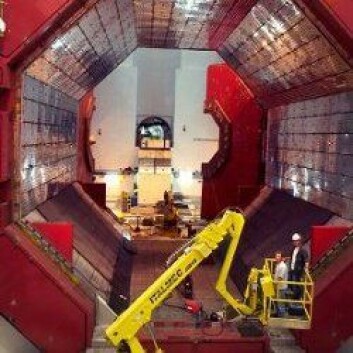 Denne enorme magneten skal benyttes til ALICE-eksperimentet ved CERN. (Foto: CERN) Denne enorme magneten skal benyttes til ALICE-eksperimentet ved CERN. (Foto: CERN)