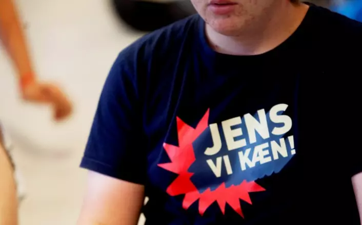 "AUF-medlem og Jensfan deltar på ungdomspartiets sommerleir på Utøya. (Foto: SCANPIX) "