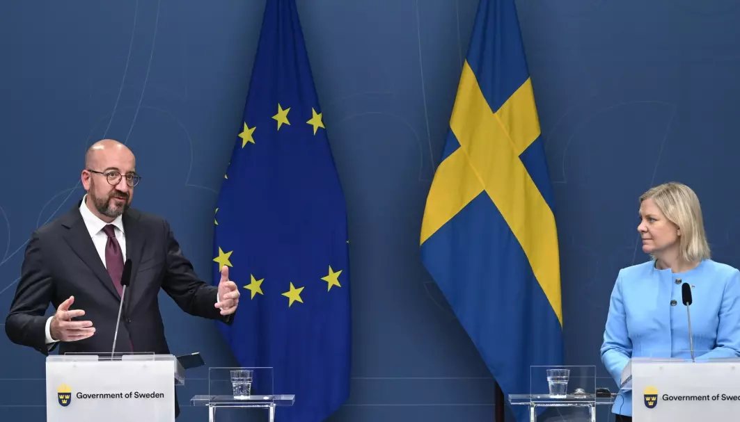 Sverige er blant de medlemslandene der velgerne er aller mest positive til å være medlem av EU. Bildet er tatt da president i Europarådet Charles Michel og Sveriges statsminister Magdalena Andersson møttes i Stockholm i mai.