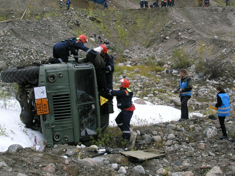 Beredskapsarbeid frå ei såkalla Barents Rescue-øving i Murmansk.
