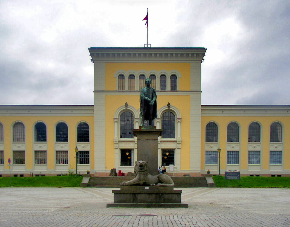 'I fjor ble nesten 250 jusstudenter ved Universitetet i Bergen mistenkt for plagiat. (Foto: floflo/Wikimedia Commons)'