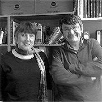 Merja Riitta Stenroos og Jeremy Smith, da han var på besøk på Universitetet i Stavanger i mars. (Foto: Marianne Nordahl) Merja Riitta Stenroos og Jeremy Smith, da han var på besøk på Universitetet i Stavanger i mars. (Foto: Marianne Nordahl)