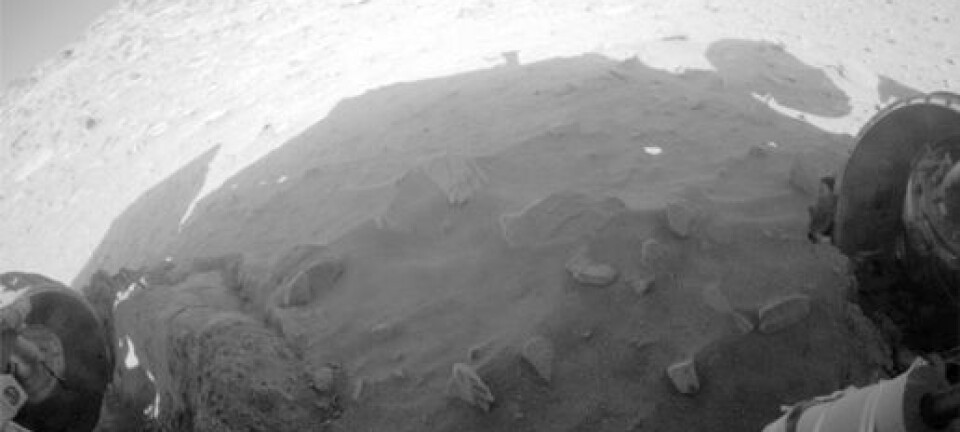 Så langt rakk Spirit å komme før den parkerte for vinteren 8. februar 2010. Dersom den overlever de kalde månedene, vil den fortsette forsøket på å komme seg opp av sandgropa den sitter fast i. (Foto: Image Credit: NASA/JPL-Caltech)