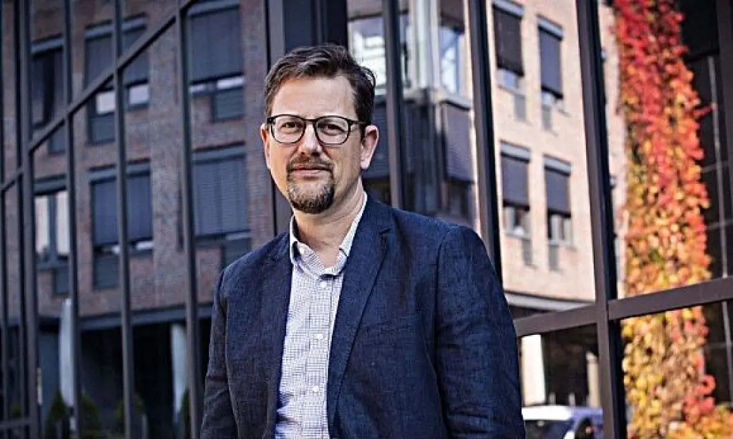 Over tid vil kun et mindretall av alle som lever i Norge i dag få etterkommere, tror demograf og forskningsleder Vegard Skirbekk. Over tid vil kun et mindretall av alle som lever i Norge i dag få etterkommere, tror demograf og forskningsleder Vegard Skirbekk.