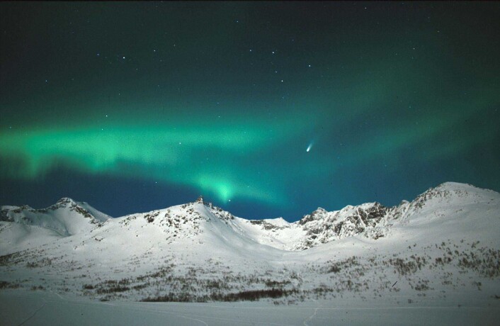 "Nordlys ved Tromsø." "Nordlys ved Tromsø."