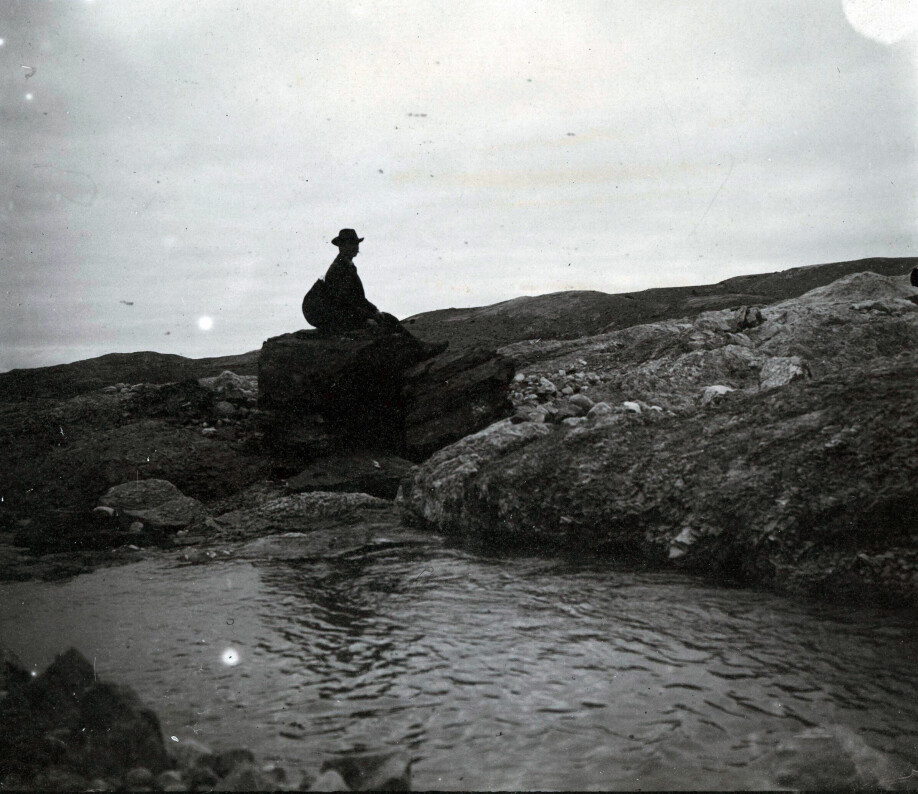 Fyrst Albert I av Monaco fotografert under feltarbeid på Svalbard.