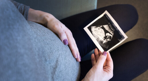 Forskning: Stoffer i hjernen hos gravide kan avdekke fødsels­depresjon