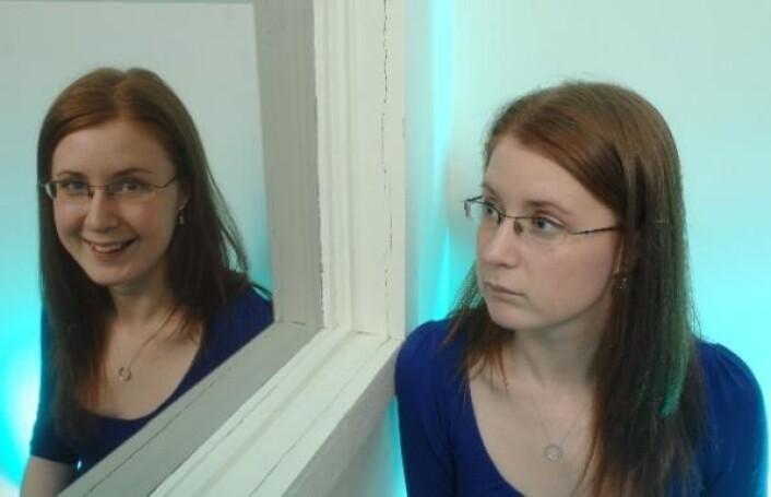 "Leanne ten Brinke ved Forensic Psychology Lab ved Dalhousie University i Canada illustrerer den dobbelheten som er der når vi lyver. (Fotoillustrasjon: Danny Abriel)" "Leanne ten Brinke ved Forensic Psychology Lab ved Dalhousie University i Canada illustrerer den dobbelheten som er der når vi lyver. (Fotoillustrasjon: Danny Abriel)"
