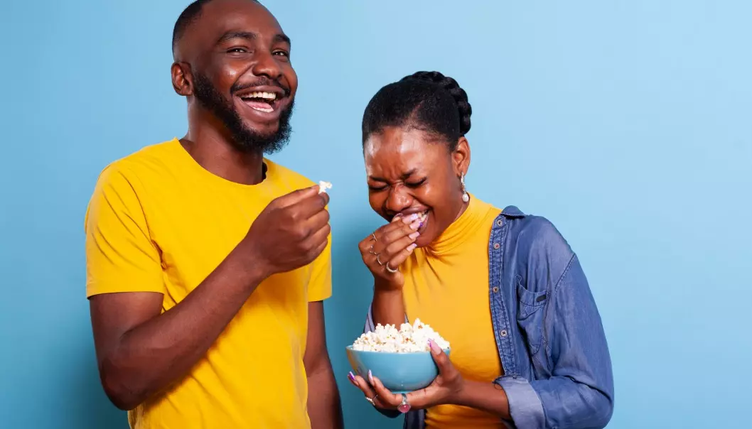 Latter blant romantiske partnere ble oppfattet som mykere, mer feminin, mer babyaktig og mer underdanig enn latter rettet mot venner, ifølge forskerne.