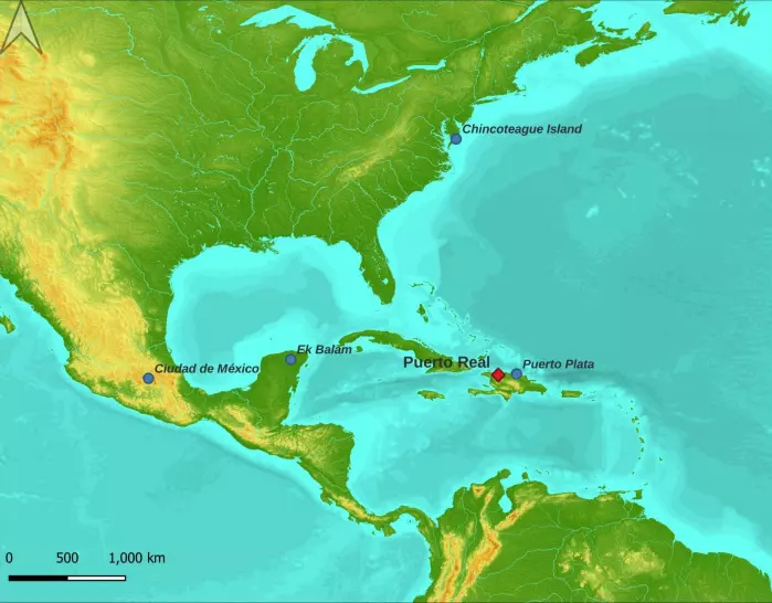 Den røde firkanten viser hvor Puerto Real lå på Haiti. Øya Chincoteague som ligger nært ved øya Assateague er også merket.