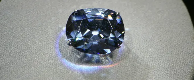 Den blå diamanten «Hope» er blant verdens mest kjente. Den blå diamanten «Hope» er blant verdens mest kjente.
