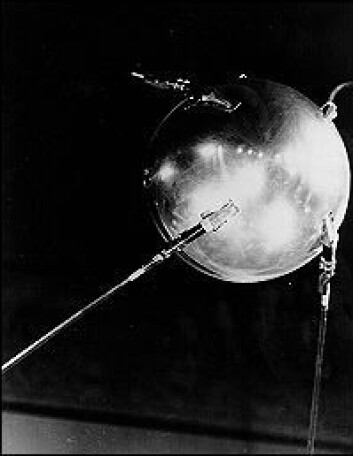 "Sputnik vekket amerikansk vitenskap - og amerikansk kreasjonisme." "Sputnik vekket amerikansk vitenskap - og amerikansk kreasjonisme."