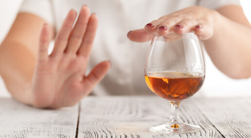 Røykeslutt­medisin med gunstig bivirkning – drakk mye mindre alkohol