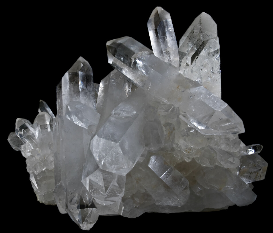Bergkrystaller er gjennomsiktige krystaller av kvarts.