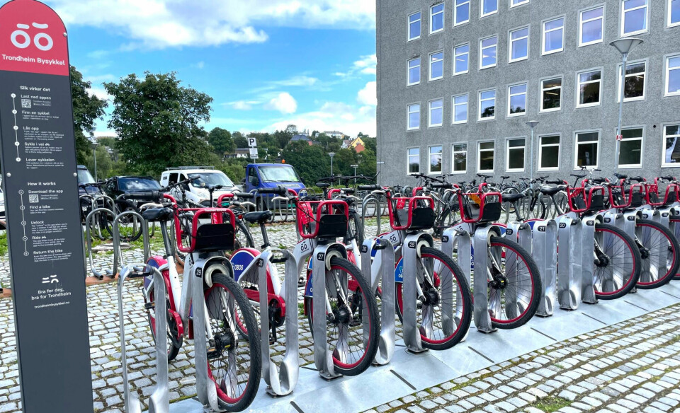 Trondheim Bysykkel/Trondheim City Bike has more than 60 stations around the greater Trondheim area where residents and visitors can rent bikes.