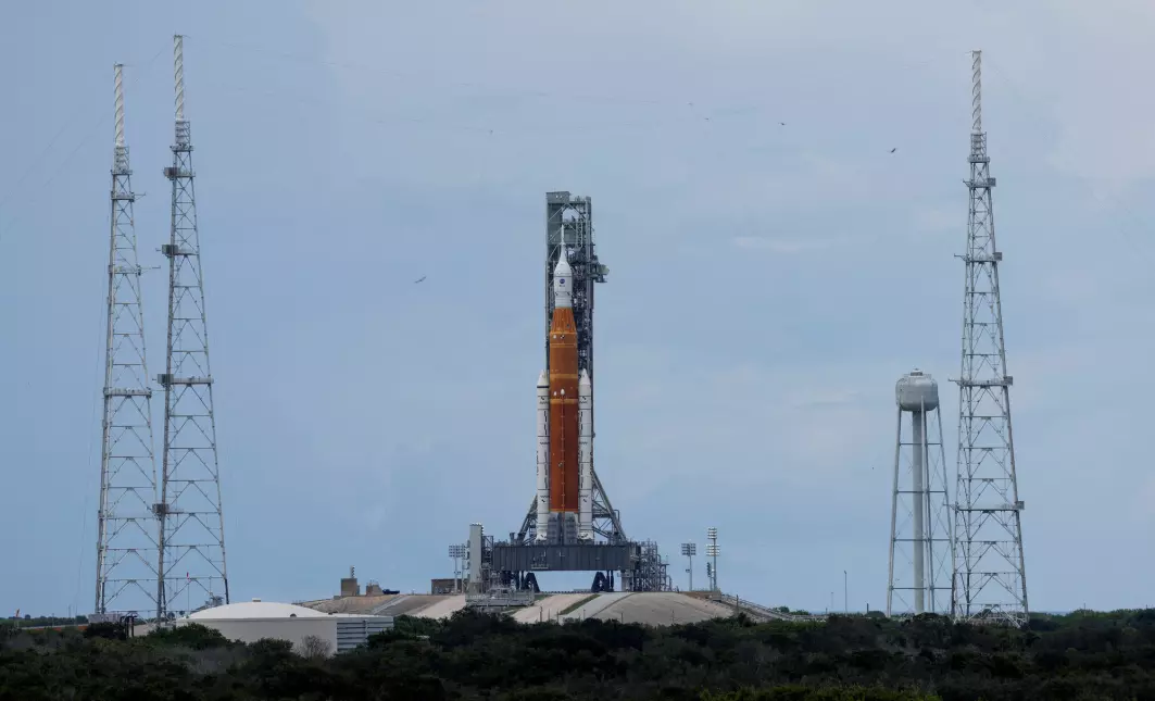 Nasa er klar til å sende opp det første romskipet under navnet Artemis i Cape Canaveral i Florida. Bildet er tatt søndag 28. august.