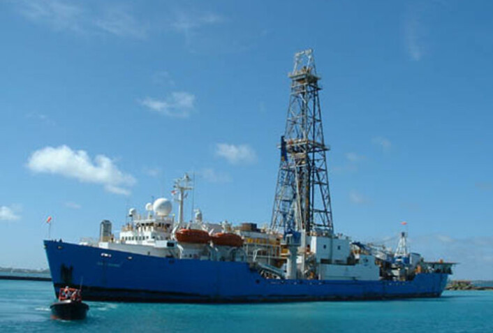 "JOIDES Resolution. (Foto: Integrated Ocean Drilling Program, Texas A&M University)" "JOIDES Resolution. (Foto: Integrated Ocean Drilling Program, Texas A&M University)"