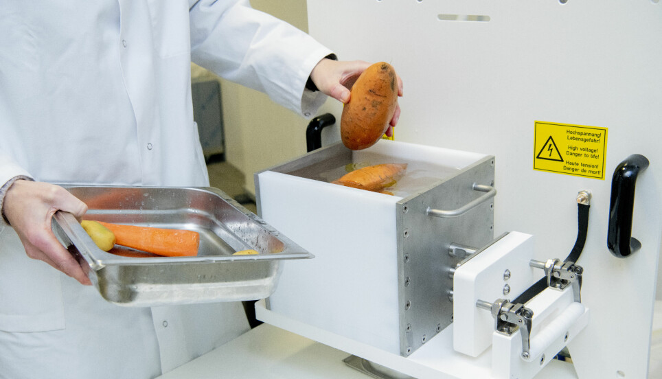 Processing with PEF has several advantages, including energy saving in food production.