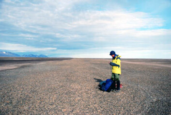 Denne strandvollen på Nord-Grønland er dannet ved bølgeaktivitet for cirka 6000-7000 år siden, fastslår forskerne. Det tyder på at det var mer åpent hav i området enn i dag. (Foto: Astrid Lyså/NGU) Denne strandvollen på Nord-Grønland er dannet ved bølgeaktivitet for cirka 6000-7000 år siden, fastslår forskerne. Det tyder på at det var mer åpent hav i området enn i dag. (Foto: Astrid Lyså/NGU)