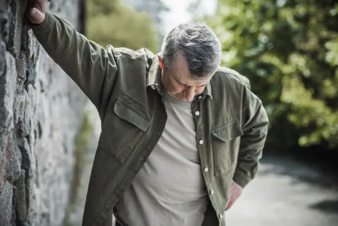 Alle opplever vi noe negativt i løpet av livet. Men negative livshendelser rammer ikke alle grupper i samfunnet like ofte. Alle opplever vi noe negativt i løpet av livet. Men negative livshendelser rammer ikke alle grupper i samfunnet like ofte.