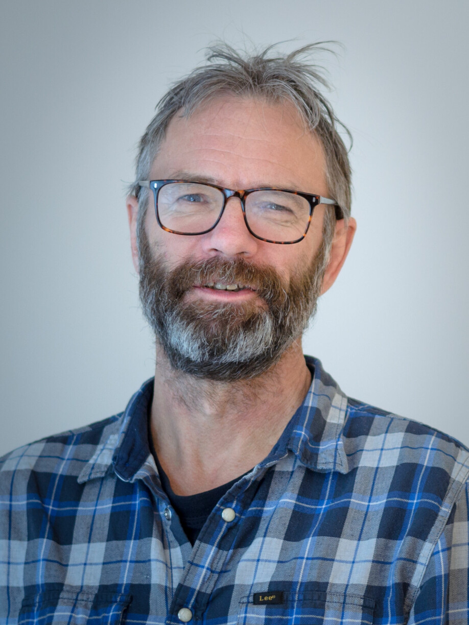 Viggo Haraldson Hansteen er professor ved Rosseland senter for solfysikk (ROCS), et Senter for fremragende forskning ved Universitetet i Oslo, men jobber mesteparten av tiden for Lockheed Martin Advanced Technology Center (LMATC) i USA