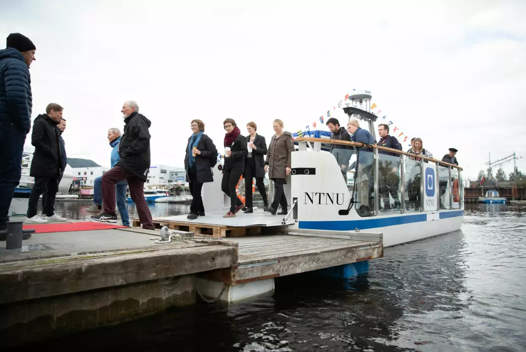 21. september 2022 ble den selvkjørende ferjen satt i prøvedrift i Trondheim. Den kan brukes av alle som vil være passasjerer.