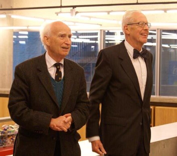 Vinnerne av Kavli-prisen i astrofysikk 2008. Fran venstre: Donald Lynden-Bell og Marten Schmidt. Foto: Berit Ellingsen Vinnerne av Kavli-prisen i astrofysikk 2008. Fran venstre: Donald Lynden-Bell og Marten Schmidt. Foto: Berit Ellingsen