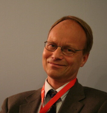 "Kongressens generalsekretær Anders Solheim." "Kongressens generalsekretær Anders Solheim."