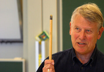 "Økonomiprofessor Terje Hansen." "Økonomiprofessor Terje Hansen."