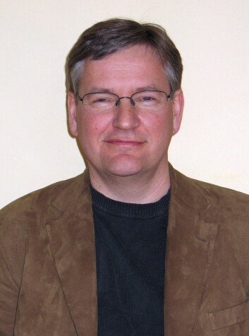 "BI-professor John Christian Langli forsker på revisors uavhengighet." "BI-professor John Christian Langli forsker på revisors uavhengighet."